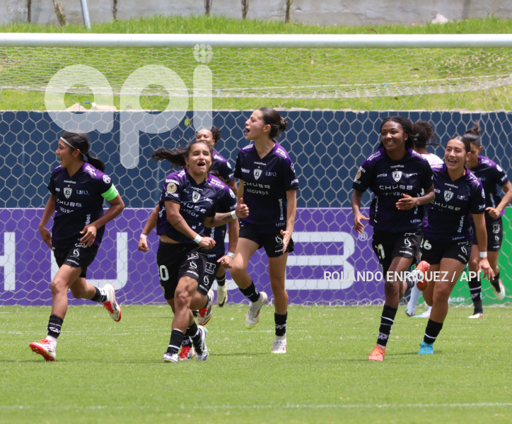FBL SUPERLIGA FEMENINA DRAGONAS IDV VS VINO TINTO