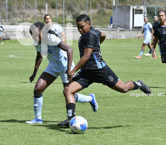 FBL SUPERLIGA FEMENINA MACARA VS CATOLICA