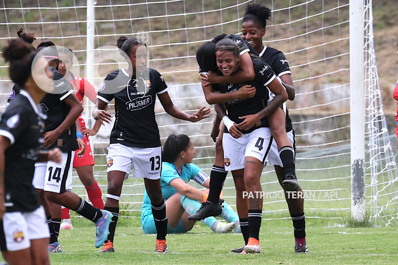 FBL SUPERLIGA FEMENINA NACIONAL VS BARCELONA