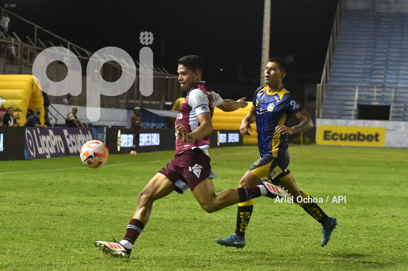 FBL-LIGAPRO-DELFIN-MACARA