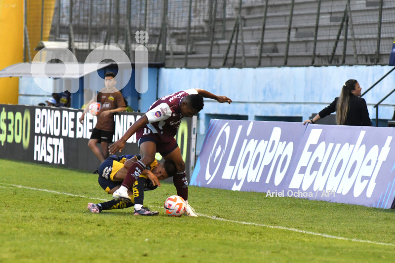 FBL-LIGAPRO-DELFIN-MACARA
