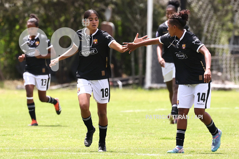 FBL SUPERLIGA FEMENINA NACIONAL VS BARCELONA