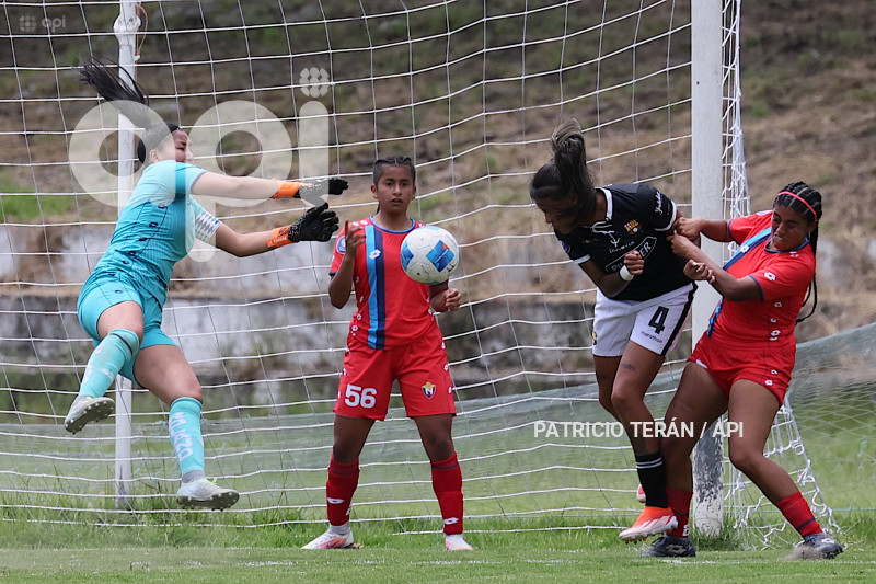 FBL SUPERLIGA FEMENINA NACIONAL VS BARCELONA