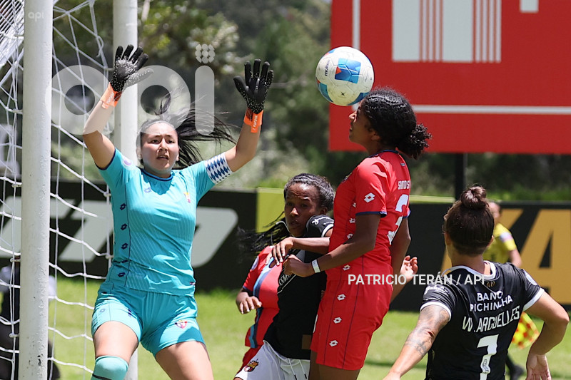 FBL SUPERLIGA FEMENINA NACIONAL VS BARCELONA
