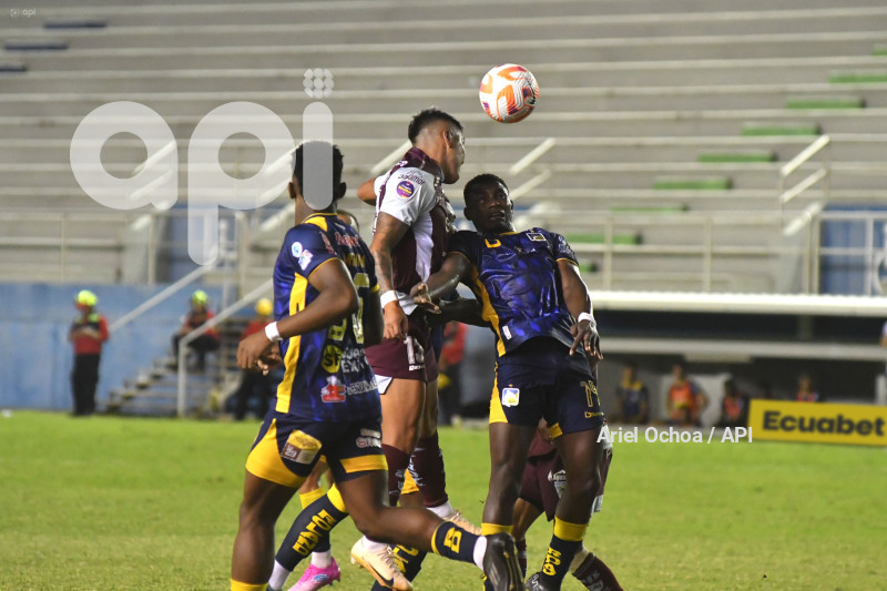 FBL-LIGAPRO-DELFIN-MACARA