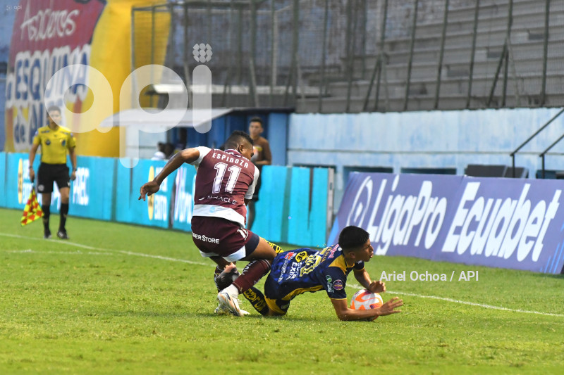 FBL-LIGAPRO-DELFIN-MACARA
