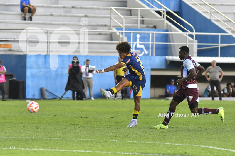 FBL-LIGAPRO-DELFIN-MACARA