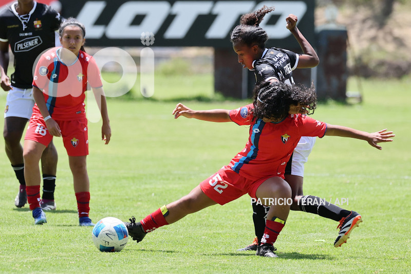 FBL SUPERLIGA FEMENINA NACIONAL VS BARCELONA