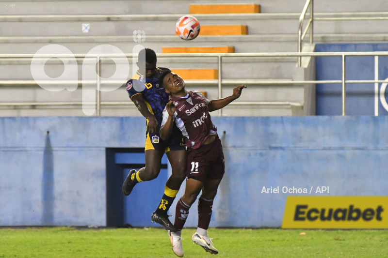 FBL-LIGAPRO-DELFIN-MACARA