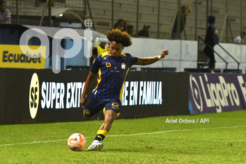 FBL-LIGAPRO-DELFIN-MACARA