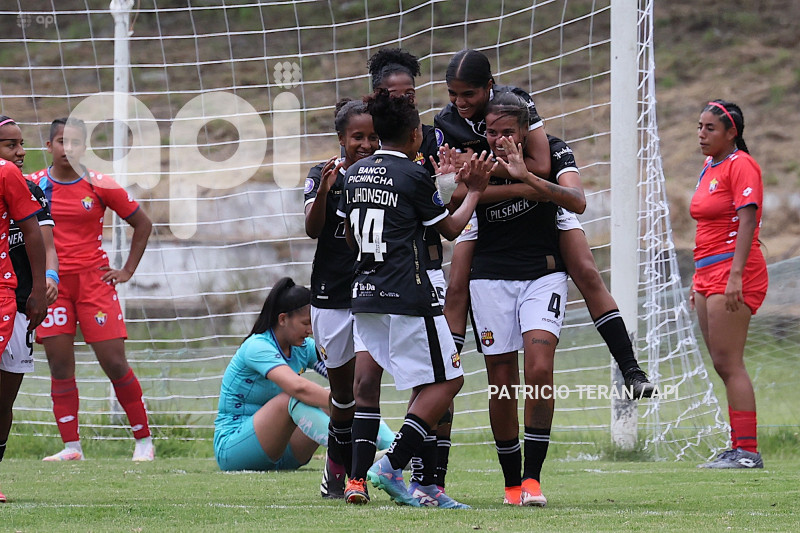 FBL SUPERLIGA FEMENINA NACIONAL VS BARCELONA