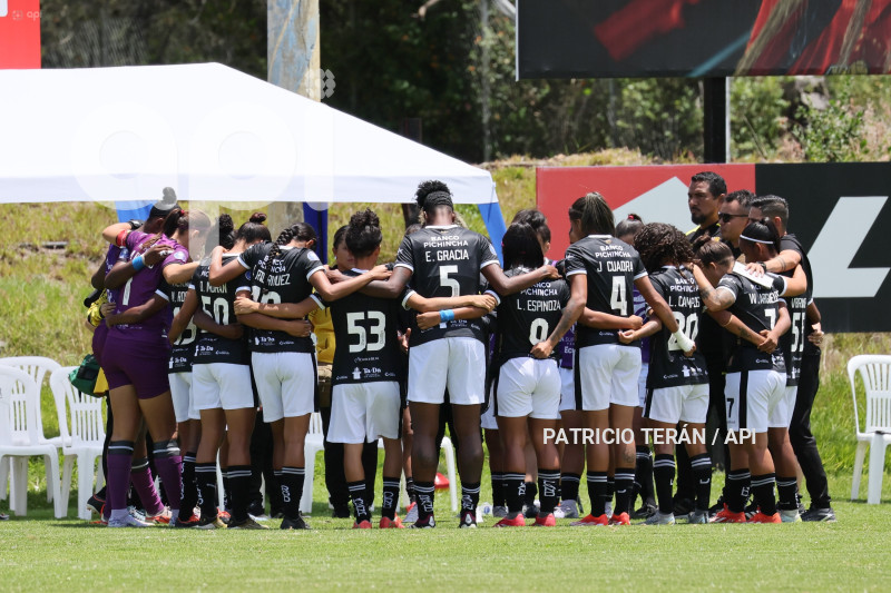 FBL SUPERLIGA FEMENINA NACIONAL VS BARCELONA