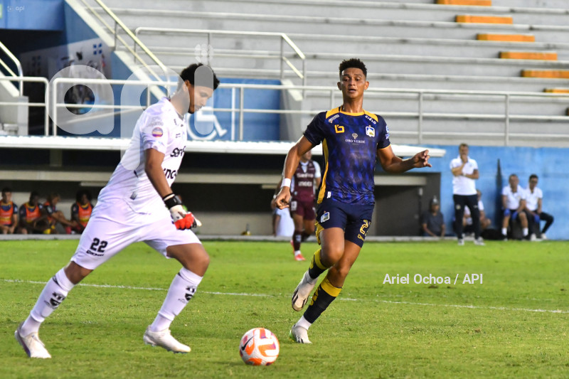 FBL-LIGAPRO-DELFIN-MACARA