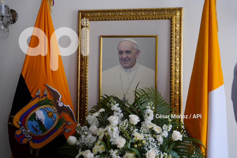 GYE-CARDENAL CABRERA-PAPA FRANCISCO