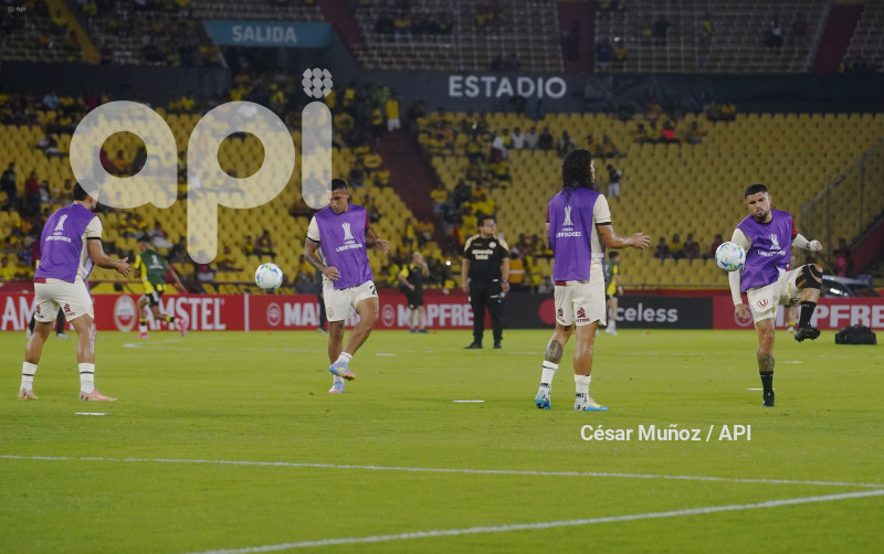 FBL-LIBERTADORES-BARCELONA-UNIVERSITARIO