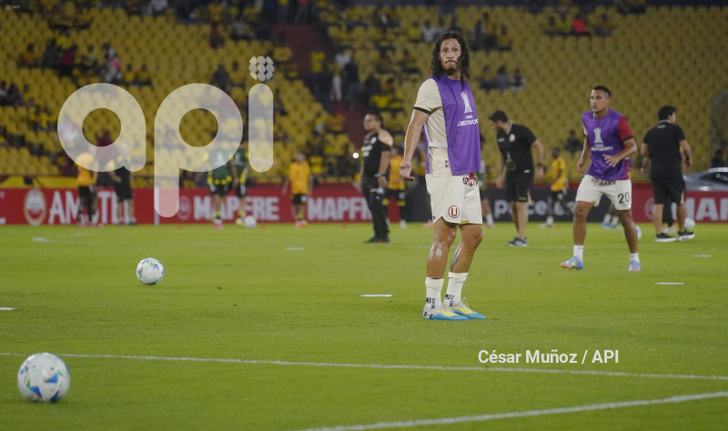 FBL-LIBERTADORES-BARCELONA-UNIVERSITARIO