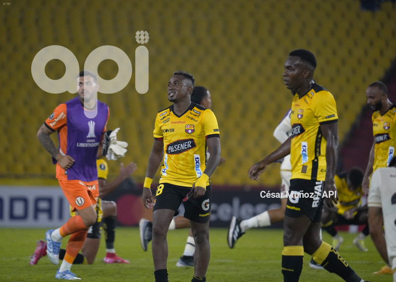 FBL-LIBERTADORES-BARCELONA-UNIVERSITARIO