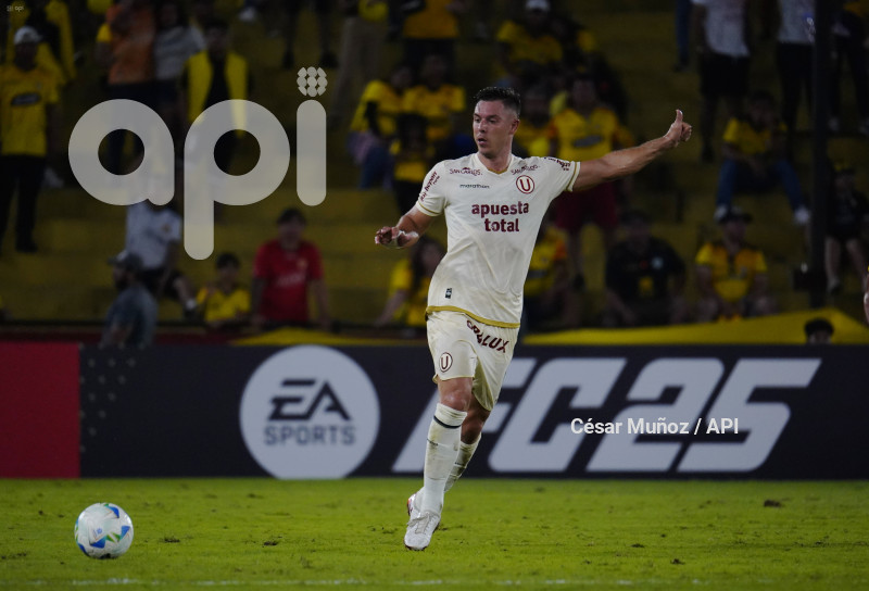 FBL-LIBERTADORES-BARCELONA-UNIVERSITARIO