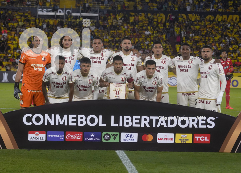 FBL-LIBERTADORES-BARCELONA-UNIVERSITARIO
