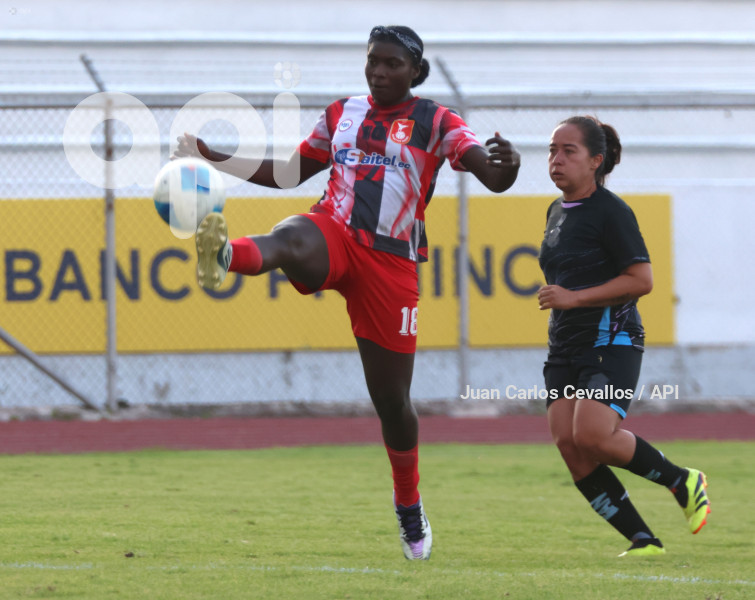 FBL-SUPERLIGA-DEPORTIVO IBARRA-MACARÁ