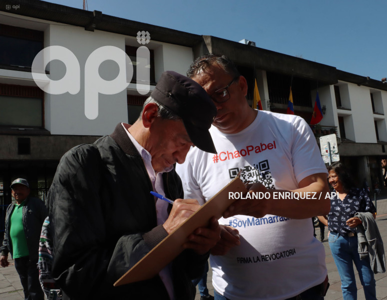 INICIA RECOLECCION FIRMAS CHAO PABEL