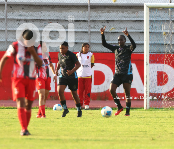 FBL-SUPERLIGA-DEPORTIVO IBARRA-MACARÁ
