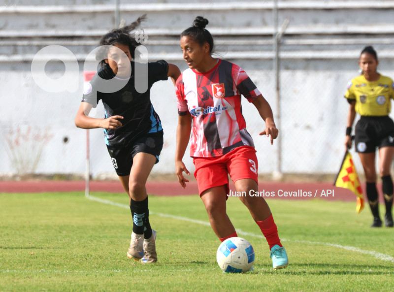 FBL-SUPERLIGA-DEPORTIVO IBARRA-MACARÁ
