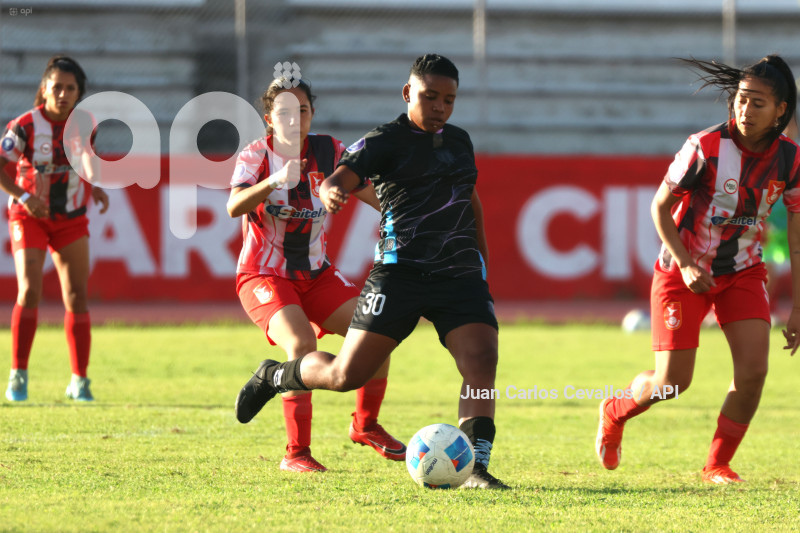 FBL-SUPERLIGA-DEPORTIVO IBARRA-MACARÁ