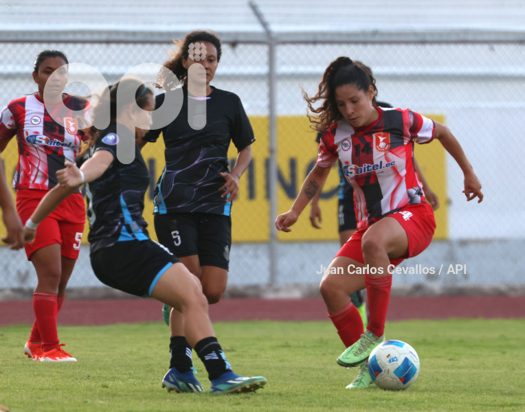 FBL-SUPERLIGA-DEPORTIVO IBARRA-MACARÁ