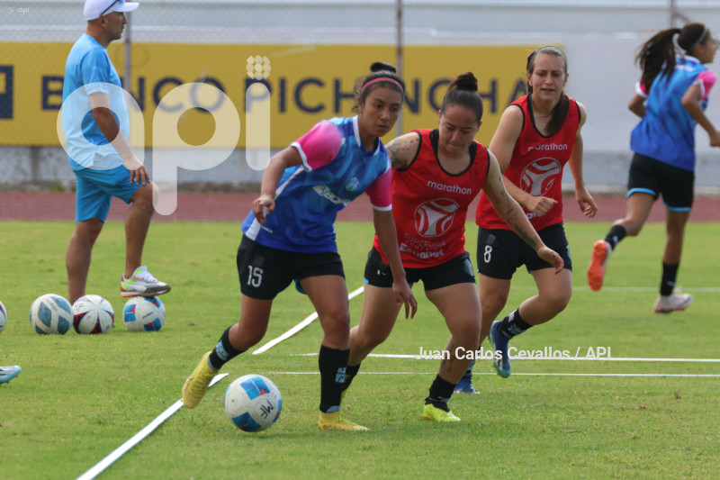 FBL-SUPERLIGA-DEPORTIVO IBARRA-MACARÁ