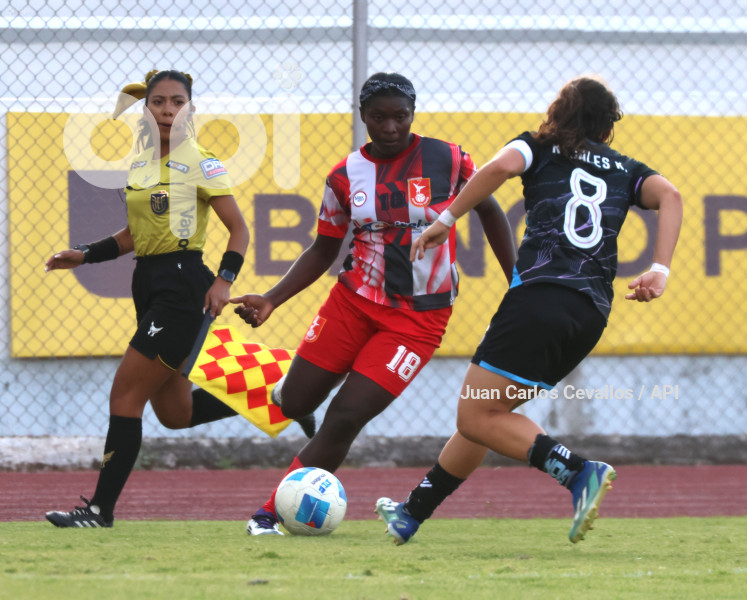 FBL-SUPERLIGA-DEPORTIVO IBARRA-MACARÁ