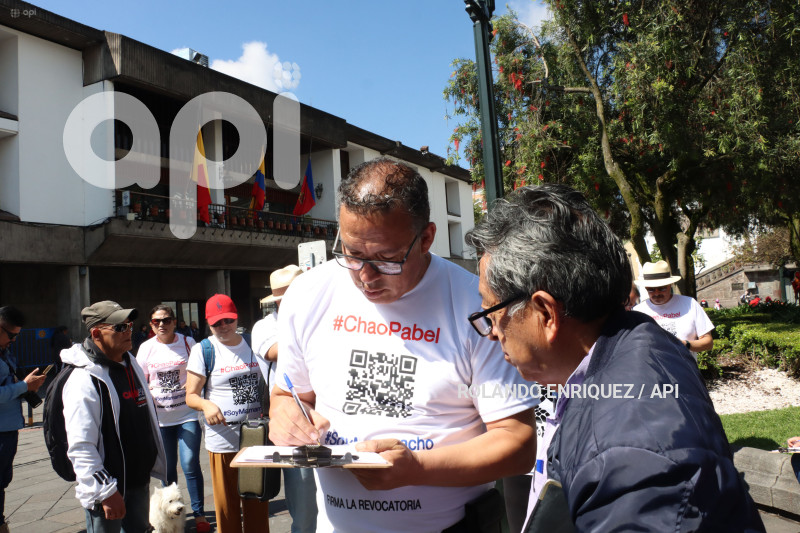 INICIA RECOLECCION FIRMAS CHAO PABEL
