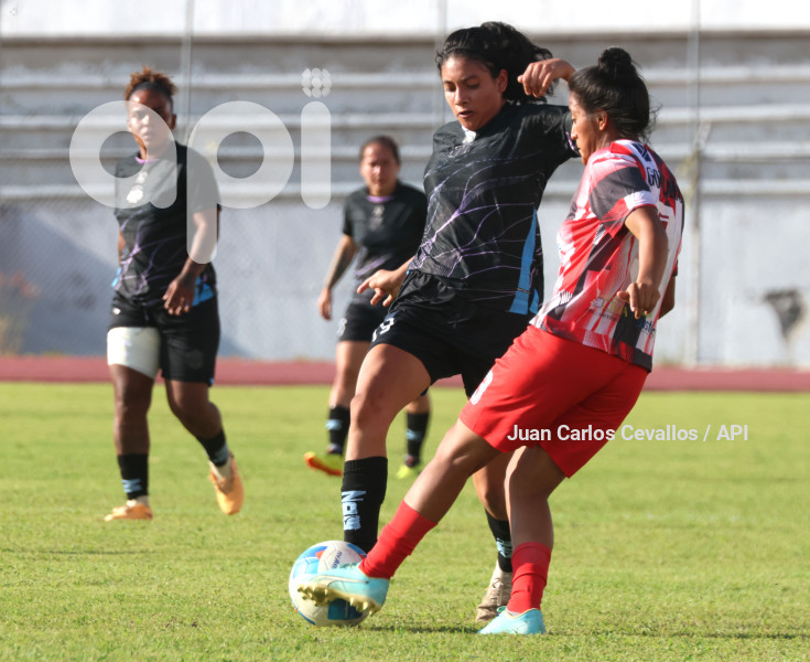 FBL-SUPERLIGA-DEPORTIVO IBARRA-MACARÁ
