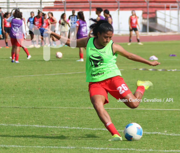 FBL-SUPERLIGA-DEPORTIVO IBARRA-MACARÁ
