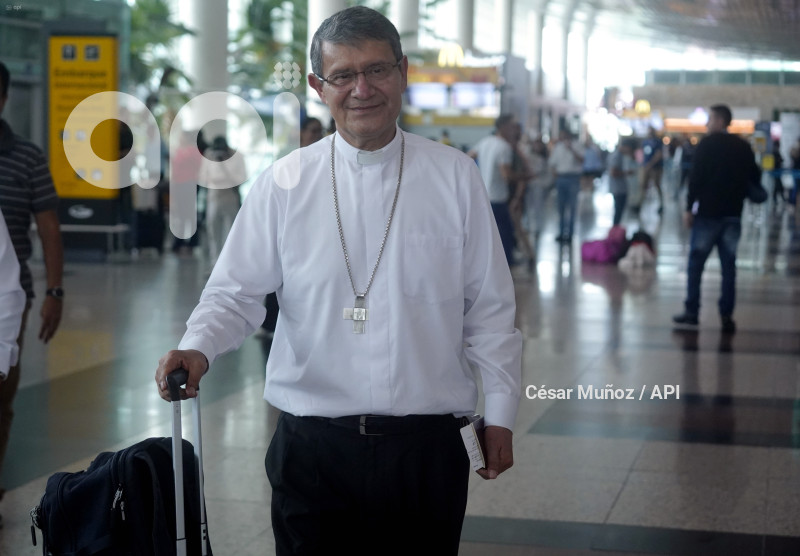 GYE-VIAJE CARDENAL CABRERA
