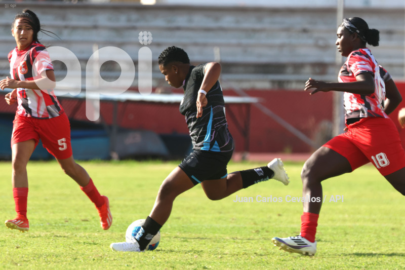 FBL-SUPERLIGA-DEPORTIVO IBARRA-MACARÁ