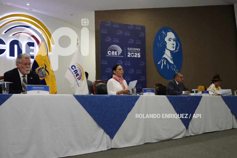 AUDIENCIA ESCRUTINIO CNE
