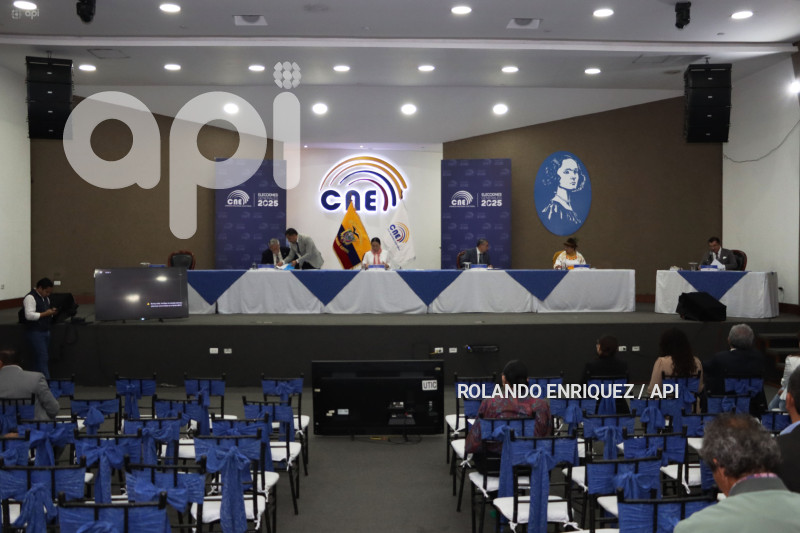 AUDIENCIA ESCRUTINIO CNE