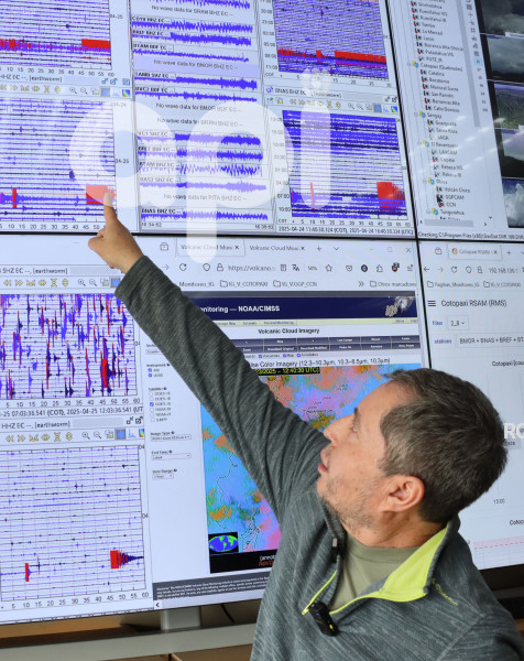 SANDRO VACA GEOFISICO SOBRE SISMO ESMERALDAS