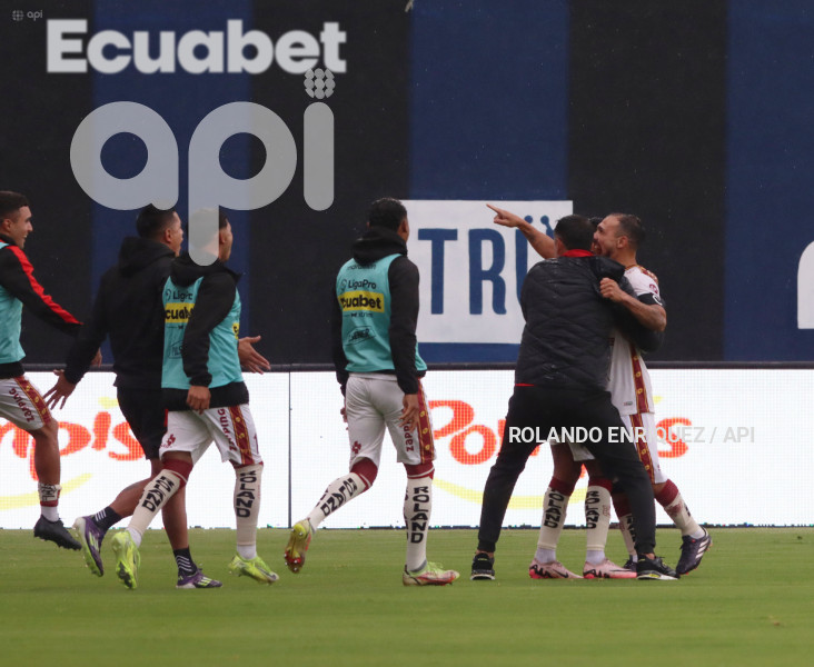 FBL LIGAPRO ECUABET VINO TINTO VS CUENCA