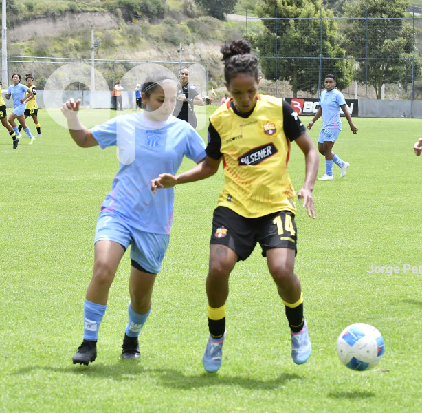 FBL SUPERLIGA FEMENINA MACARA VS BARCELONA