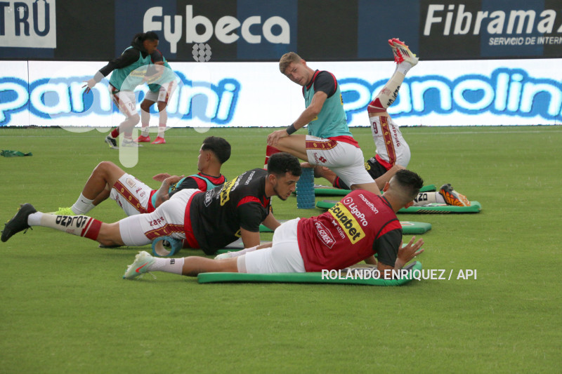 FBL LIGAPRO ECUABET VINO TINTO VS CUENCA
