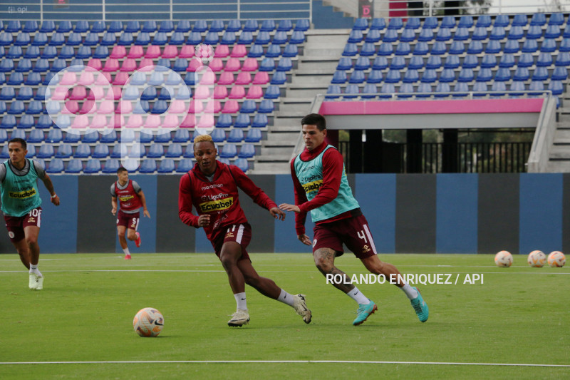 FBL LIGAPRO ECUABET VINO TINTO VS CUENCA