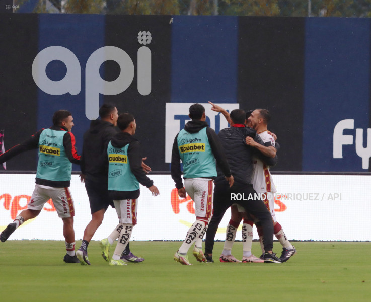FBL LIGAPRO ECUABET VINO TINTO VS CUENCA