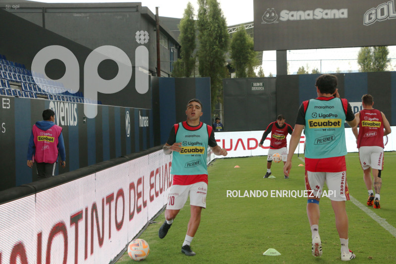 FBL LIGAPRO ECUABET VINO TINTO VS CUENCA