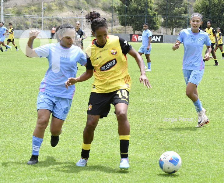 FBL SUPERLIGA FEMENINA MACARA VS BARCELONA
