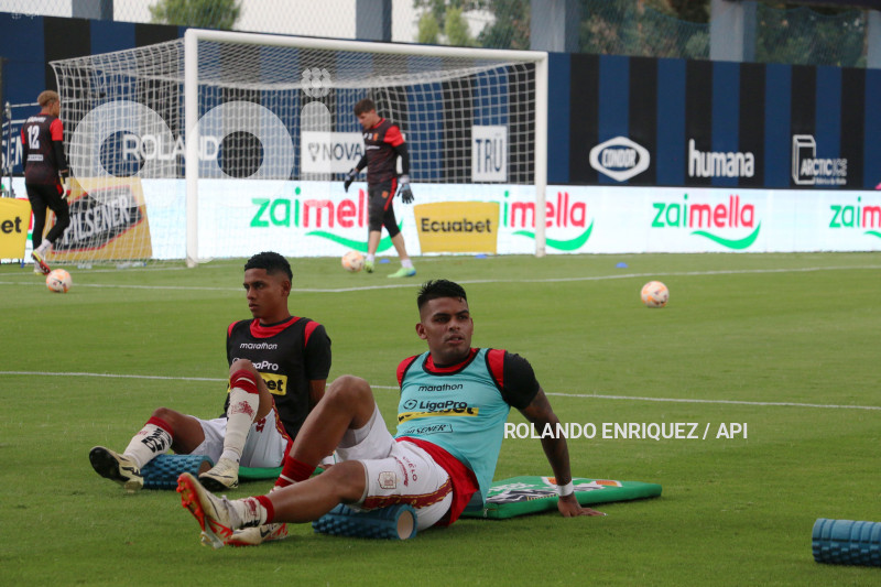 FBL LIGAPRO ECUABET VINO TINTO VS CUENCA