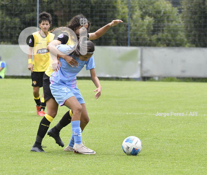 FBL SUPERLIGA FEMENINA MACARA VS BARCELONA