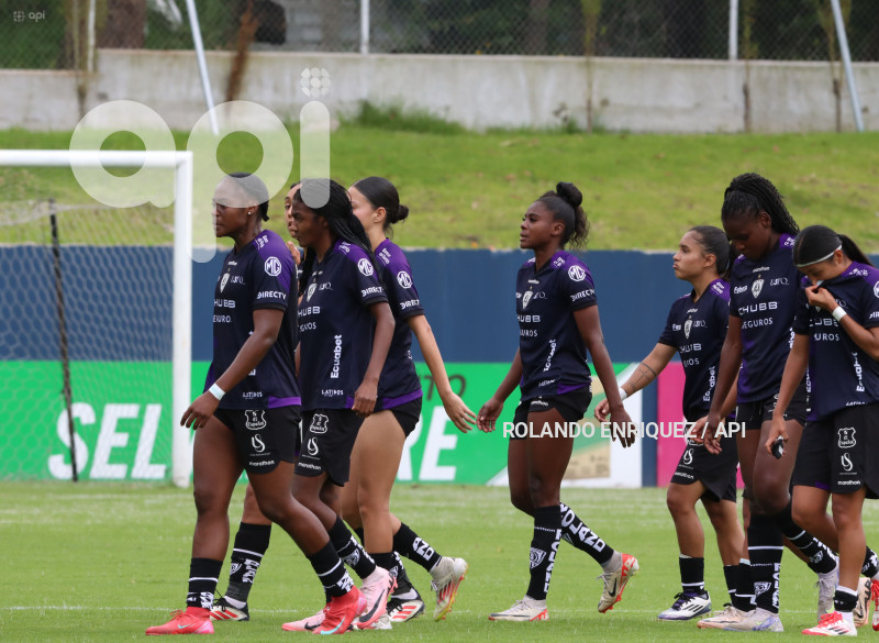 FBL SUPERLIGA FEMENINA DRAGONAS IDV VS ESPUCE