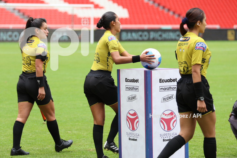 FBL-SUPERLIGA-FEMENINA-ECUABET-LDU-VINOTINTO
